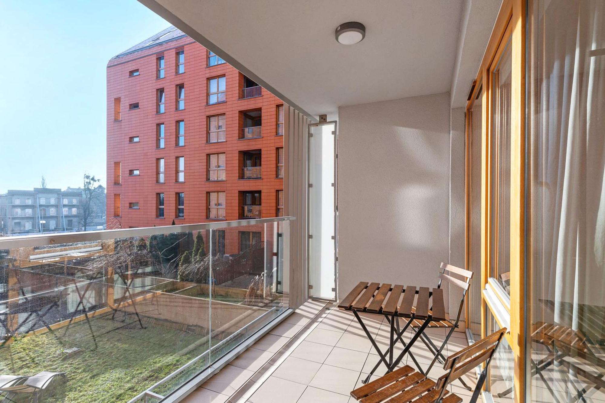 Aura - Riverside & Parking By Downtown Apartments Gdansk Room photo